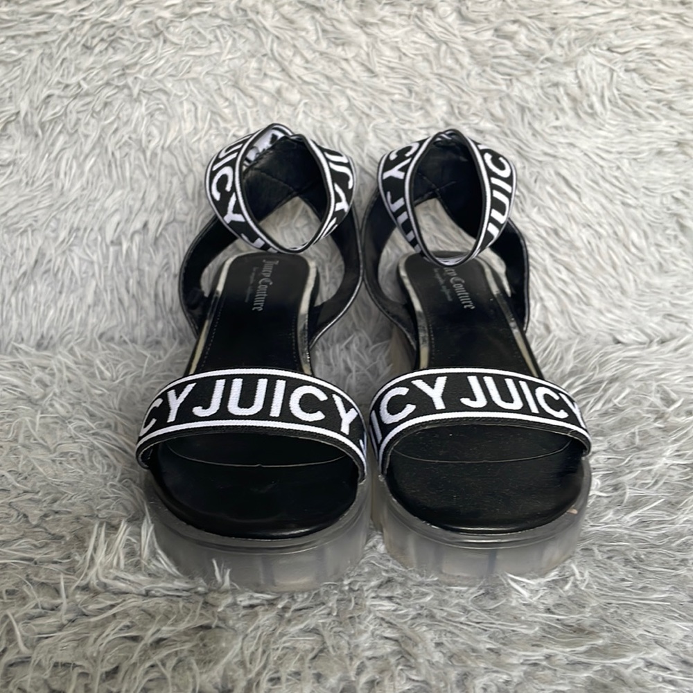 Juicy Couture Sandals